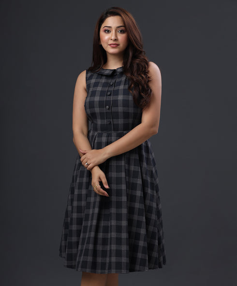 Collared Front Buttoned Check Dress